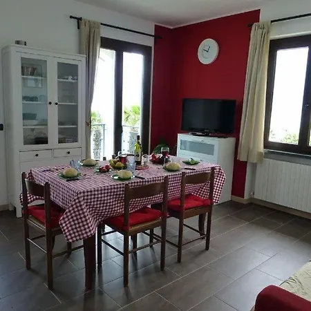 Apartment Leggeri Domaso
